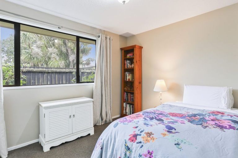 Photo of property in 1/5 Merrin Street, Avonhead, Christchurch, 8042