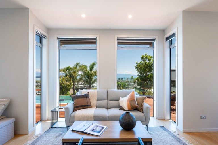 Photo of property in 8 Pinnacle Place, Wakatu, Nelson, 7011