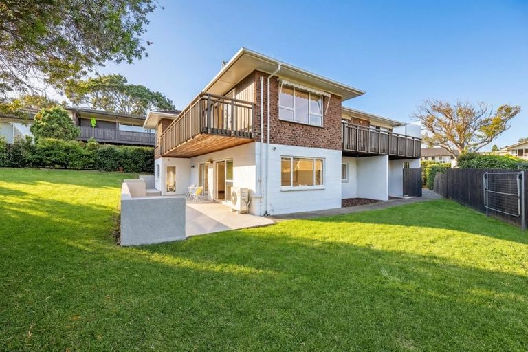 Photo of property in 16 Andrea Place, Sunnyhills, Auckland, 2010