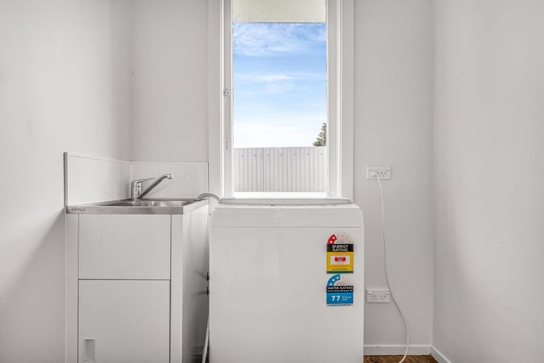 Photo of property in 22 Sunrise Avenue, Owhata, Rotorua, 3010