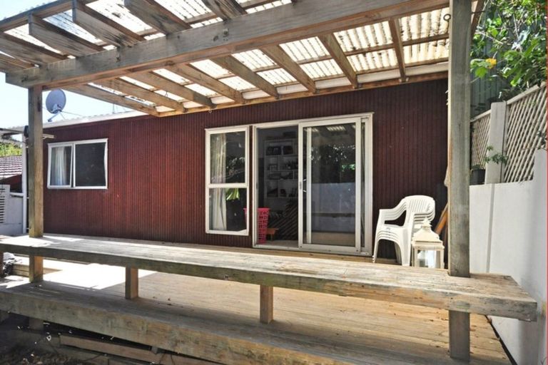 Photo of property in 3/24 Hastings Parade, Devonport, Auckland, 0624