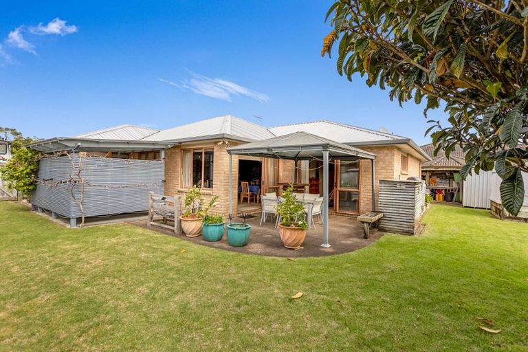Photo of property in 47 Cholmondeley Crescent, Whitianga, 3510