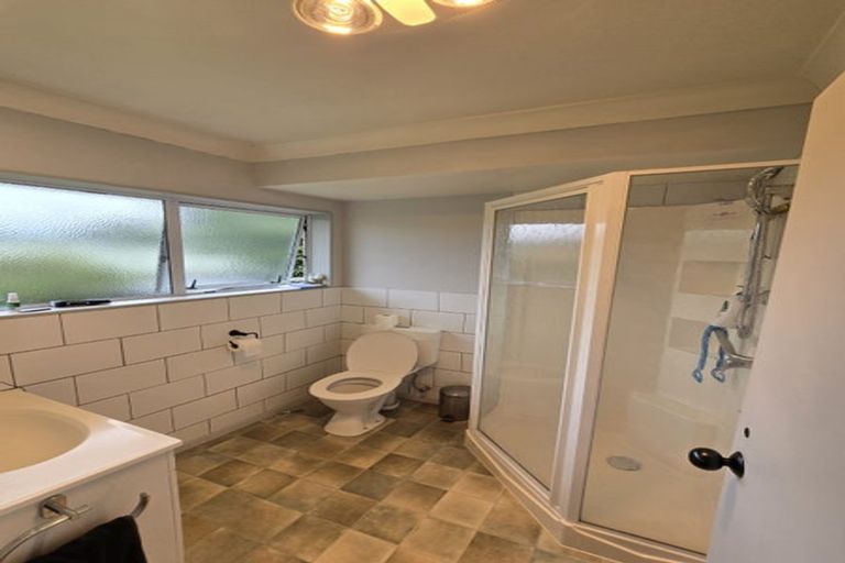 Photo of property in 6 Harvest Court, Paraparaumu, 5032