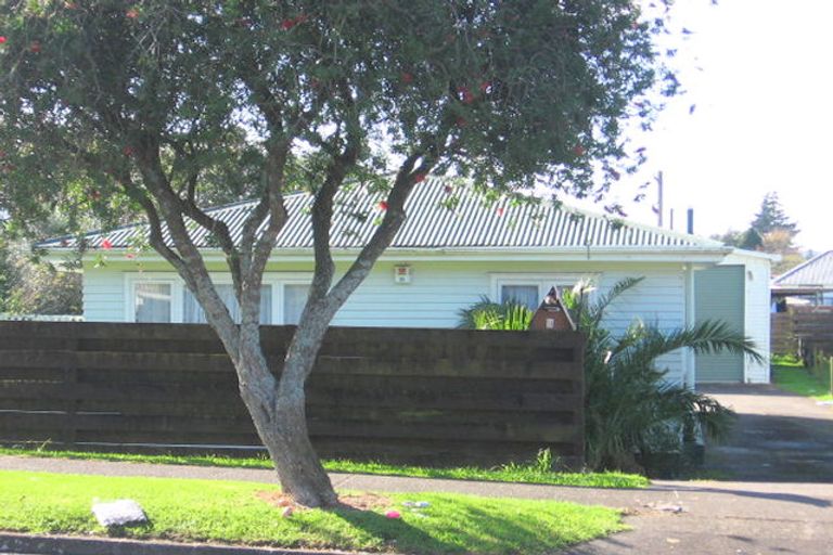 Photo of property in 9 Christmas Road, Manurewa, Auckland, 2102