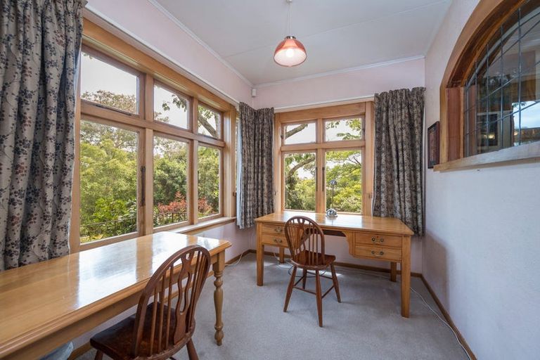 Photo of property in 1 Waimea Road, Nelson South, Nelson, 7010