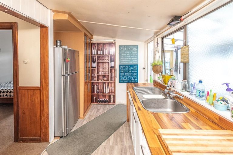 Photo of property in 10 Wembley Place, Whanganui East, Whanganui, 4500