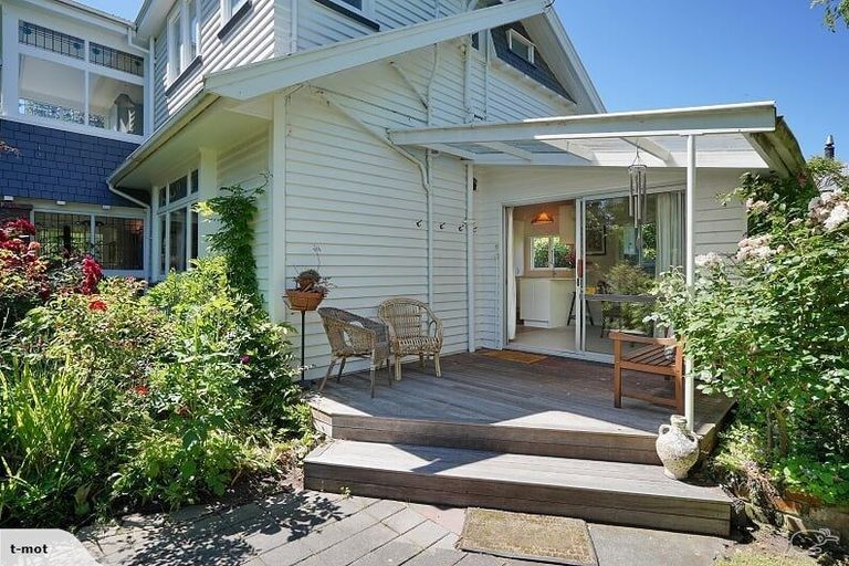 Photo of property in 34 Tui Street, Fendalton, Christchurch, 8041