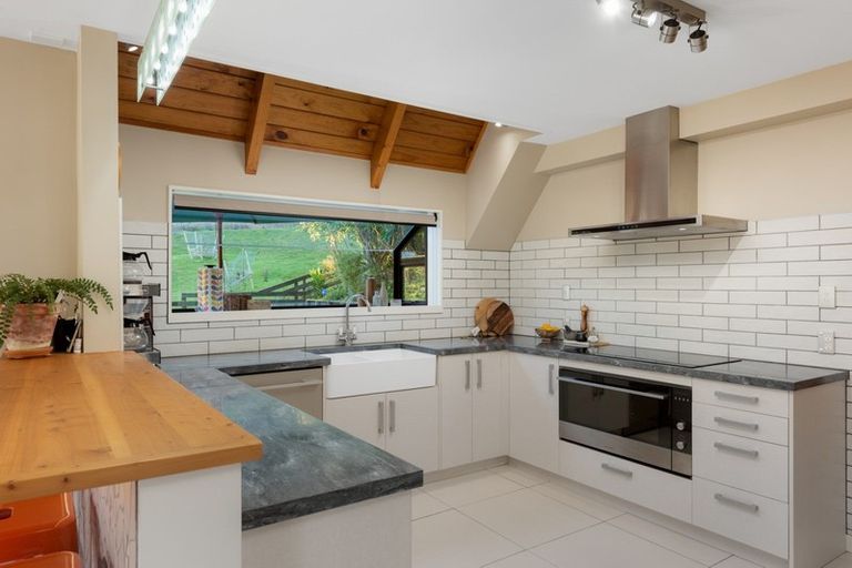 Photo of property in 7 Cornwall Street, Picton, 7220