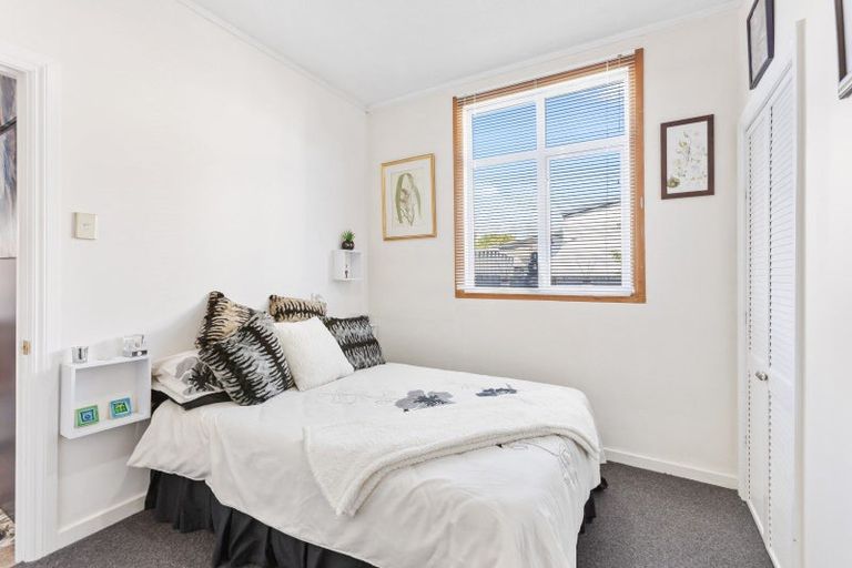 Photo of property in 169 Romilly Street, Westport, 7825