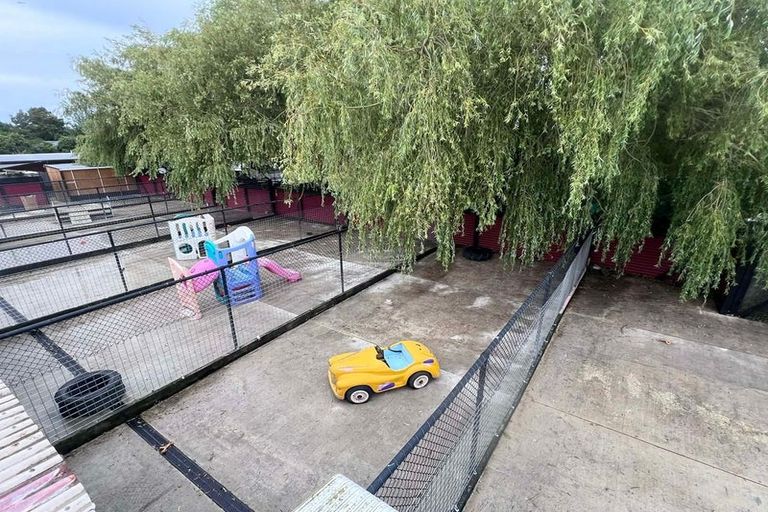 Photo of property in 140 Mako Mako Road, Levin, 5510