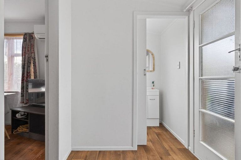 Photo of property in 1a Wellington Street, Feilding, 4702