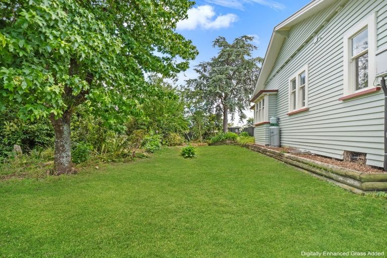 Photo of property in 10 Kensington Road, Marton, 4710