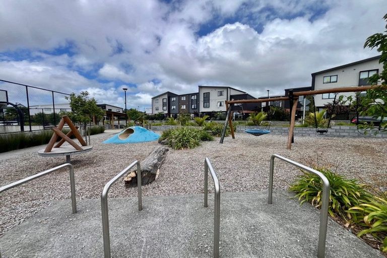 Photo of property in 29 Jabuka Street, Glen Eden, Auckland, 0602