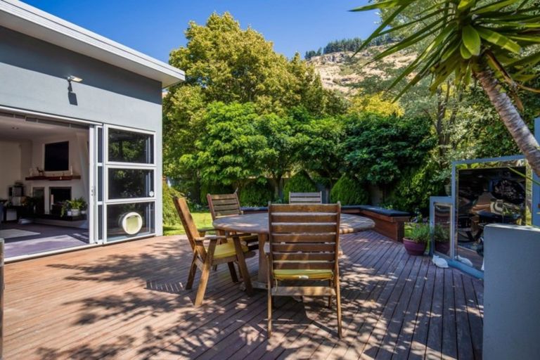 Photo of property in 157a Bowenvale Avenue, Cashmere, Christchurch, 8022