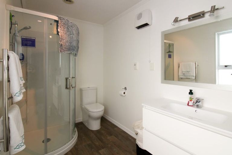 Photo of property in 28 Satara Crescent, Khandallah, Wellington, 6035