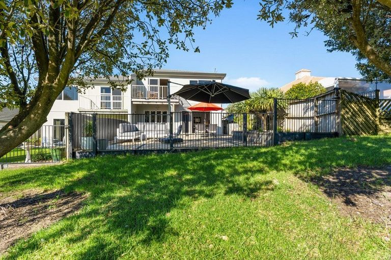 Photo of property in 8 Tiller Court, Gulf Harbour, Whangaparaoa, 0930
