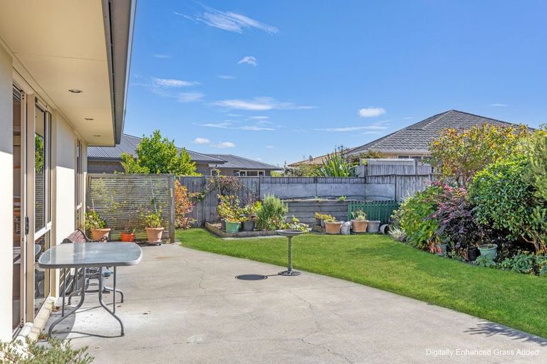Photo of property in 9 Magnolia Rise, Waipahihi, Taupo, 3330
