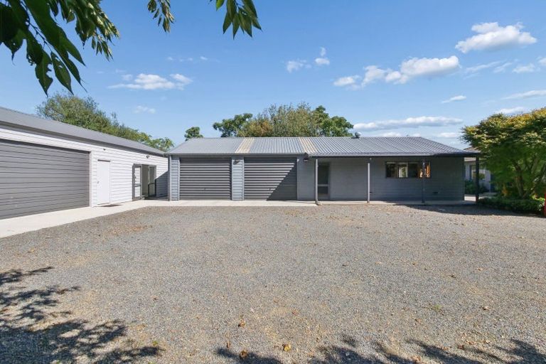 Photo of property in 154 Ohinepanea Road, Pukehina, Te Puke, 3186