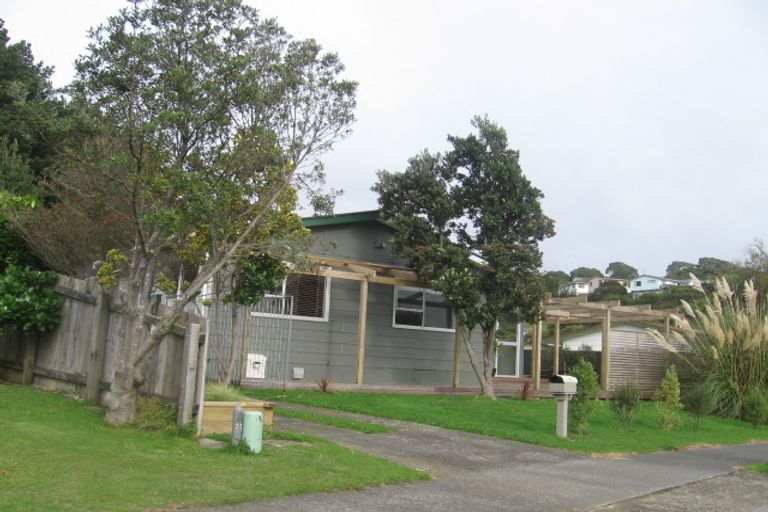 Photo of property in 8 Transom Close, Whitby, Porirua, 5024