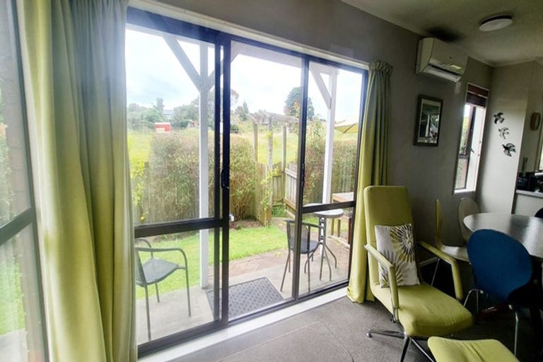 Photo of property in 57c Raumati Road, Raumati Beach, Paraparaumu, 5032
