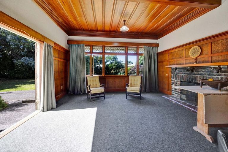 Photo of property in 8 Hadfield Street, Patea, 4520