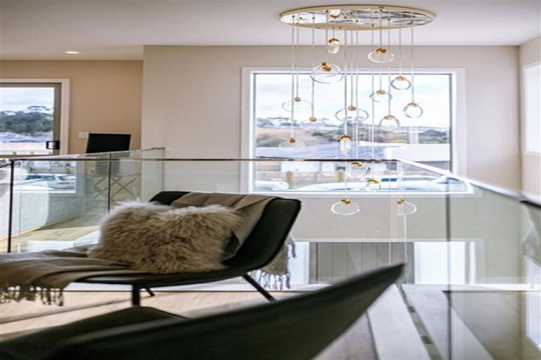 Photo of property in 42 Pukemarino Road, Waimauku, 0812