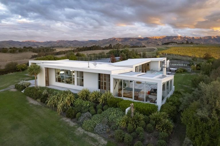 Photo of property in 127 Fairbourne Drive, Fairhall, Blenheim, 7272