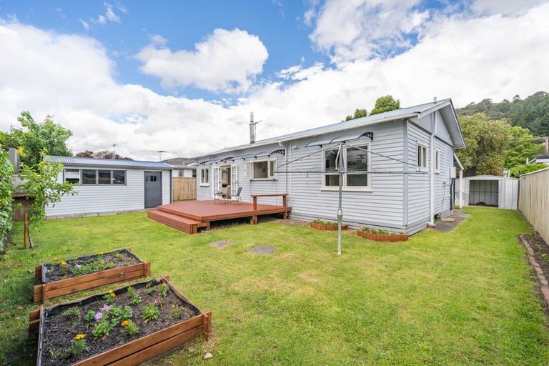 Photo of property in 54a Wilford Street, Wallaceville, Upper Hutt, 5018