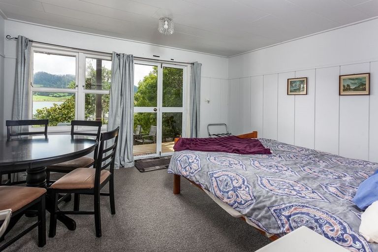 Photo of property in 10 Moana Drive, Tanners Point, Katikati, 3177