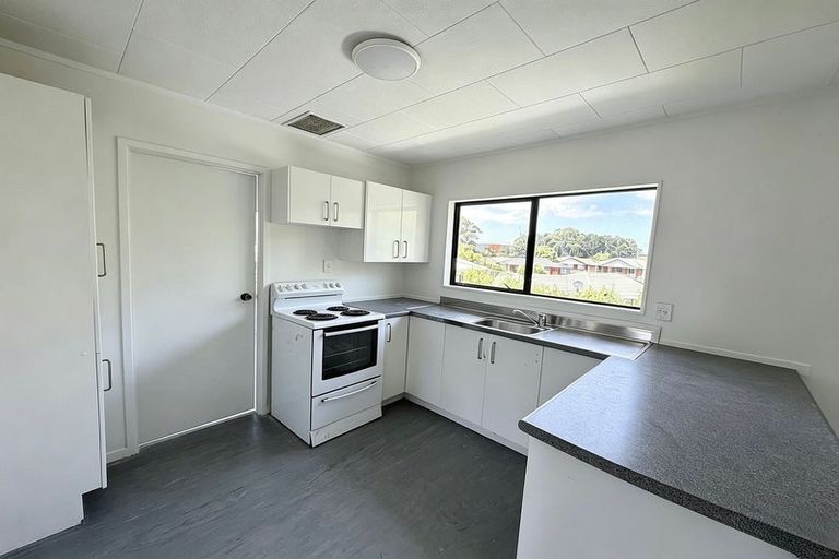Photo of property in 6 Sachel Place, Ranui, Auckland, 0612