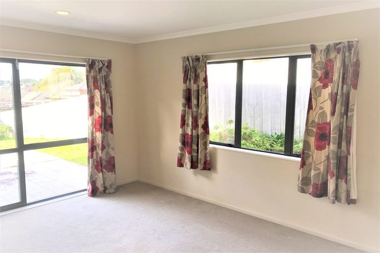 Photo of property in 48a Cartmel Avenue, Massey, Auckland, 0614