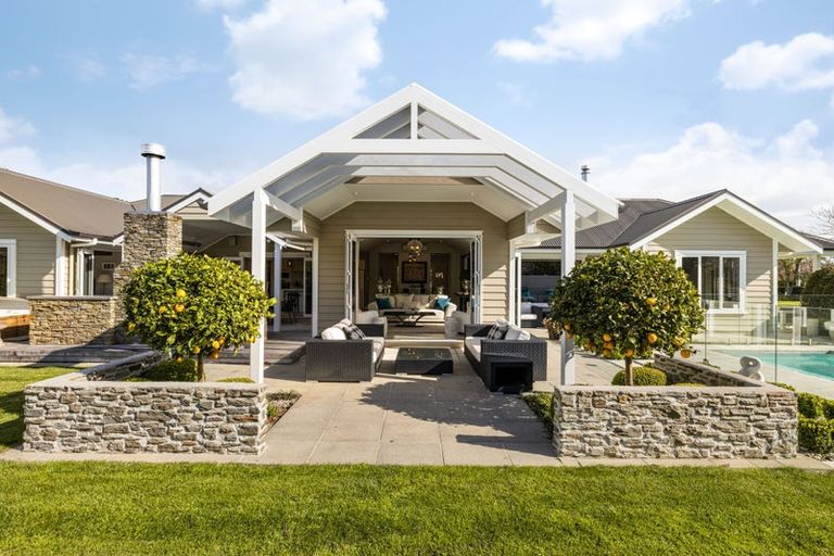 Photo of property in 2 September Grove, Tamahere, Hamilton, 3283