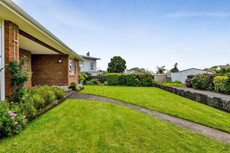 Photo of property in 49c Doralto Road, Frankleigh Park, New Plymouth, 4310