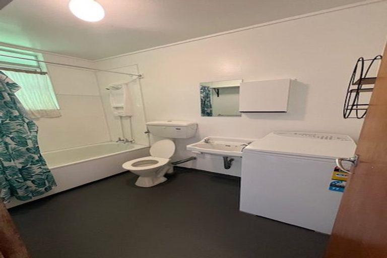 Photo of property in 1/29 Chaytor Street, Karori, Wellington, 6012