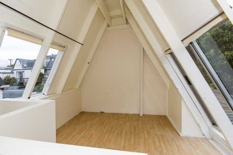 Photo of property in Sherwood Mews, 28r Bidwill Street, Mount Cook, Wellington, 6021