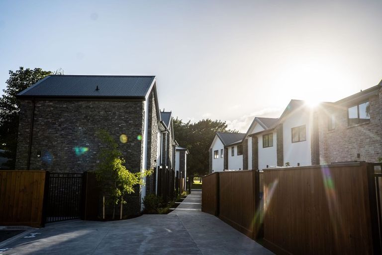 Photo of property in 6/159 Deans Avenue, Riccarton, Christchurch, 8011