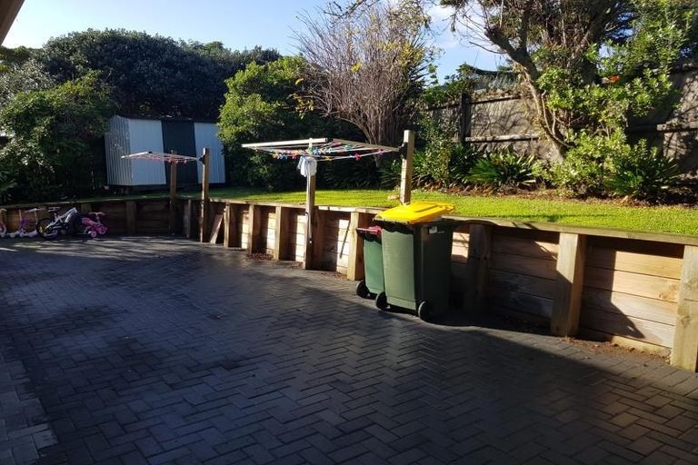 Photo of property in 4/41a Tramway Road, Beach Haven, Auckland, 0626