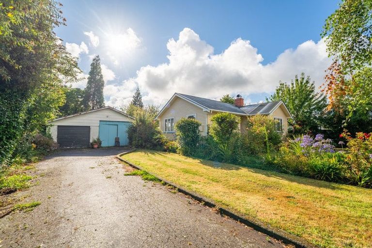 Photo of property in 8 Oxford Street, Waimate, 7924