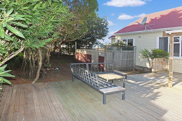 Photo of property in 3 Harrod Avenue, Foxton Beach, Foxton, 4815