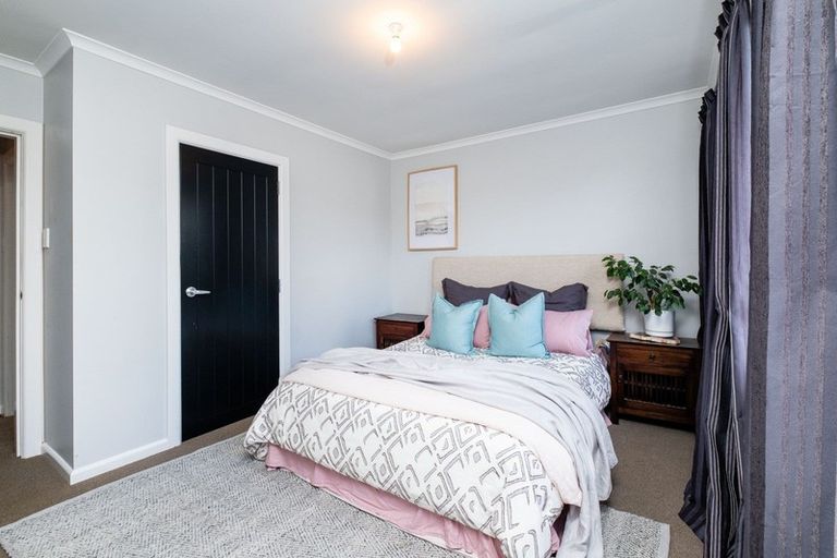 Photo of property in 9 Elliott Crescent, Havelock North, 4130