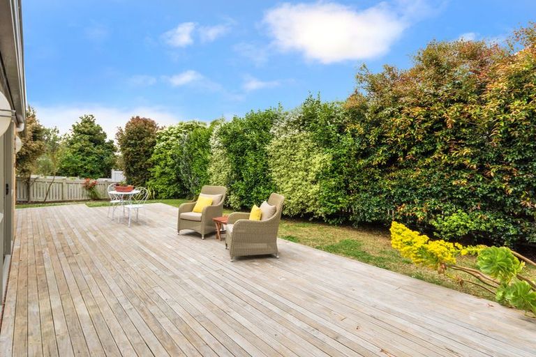 Photo of property in 40 Lough Bourne Drive, Pukekohe, 2120