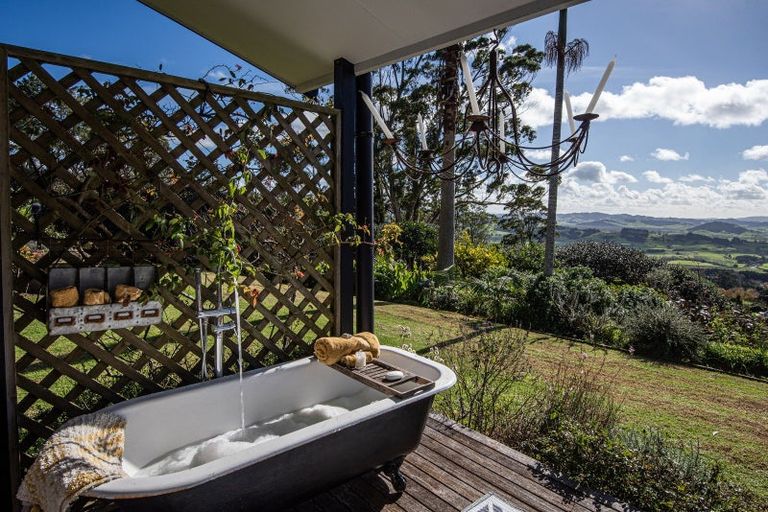 Photo of property in 122 Going Road, Ruatangata West, Kamo, 0185