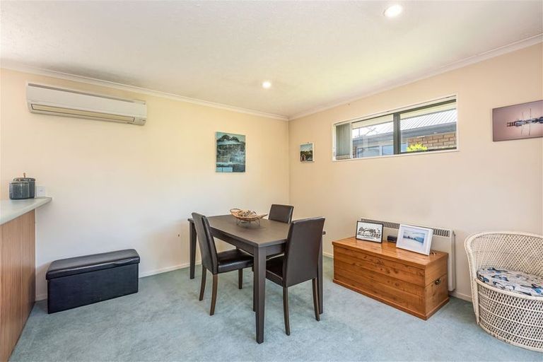 Photo of property in 7 Butefield Lane, Templeton, Christchurch, 8042