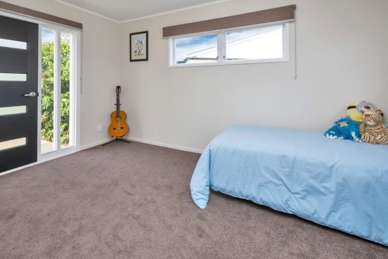 Photo of property in 102 Old Onerahi Road, Onerahi, Whangarei, 0110