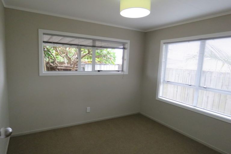 Photo of property in 9 Hawea Street, Mount Maunganui, 3116