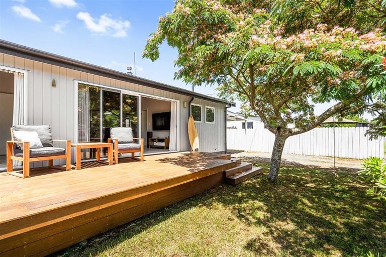 Photo of property in 35a Kopipi Crescent, Ngunguru, Whangarei, 0173