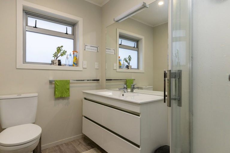 Photo of property in 84 Taharepa Road, Hilltop, Taupo, 3330