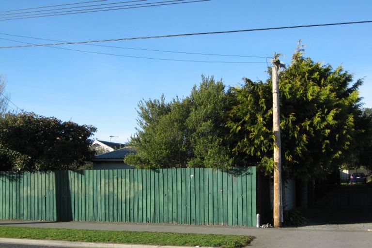 Photo of property in 151 Bowhill Road, New Brighton, Christchurch, 8083
