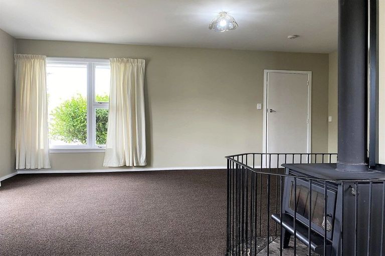 Photo of property in 19 Fenhall Street, Russley, Christchurch, 8042