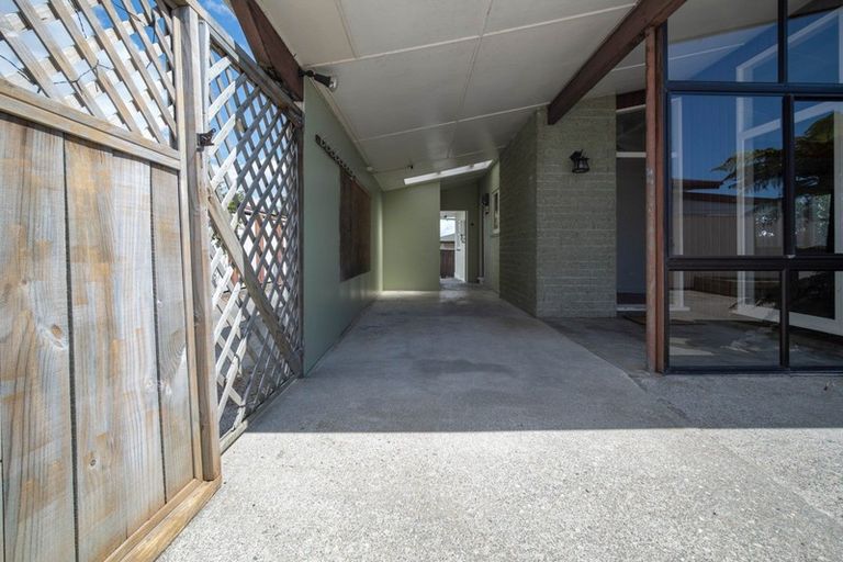 Photo of property in 2/52 Songer Street, Stoke, Nelson, 7011